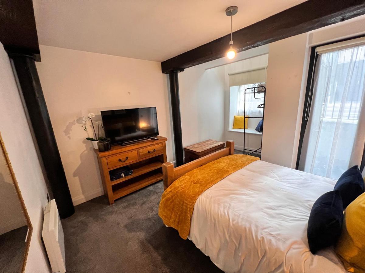 Stunning Liverpool City Center Apartment Exteriör bild