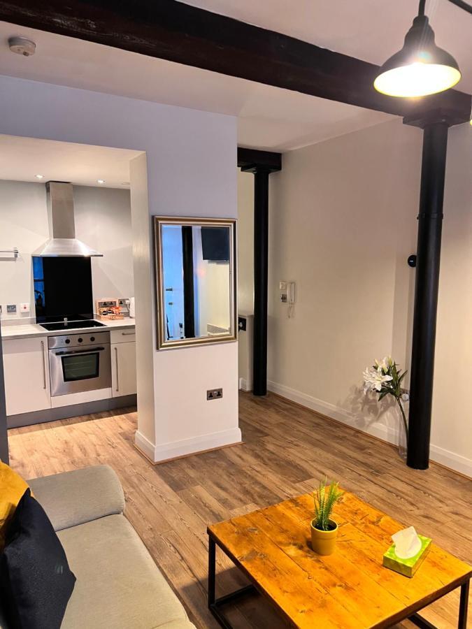 Stunning Liverpool City Center Apartment Exteriör bild